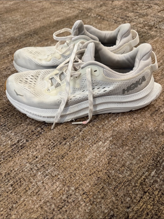 Hoka Shoes - White Hoka Kawana 2 Sneakers